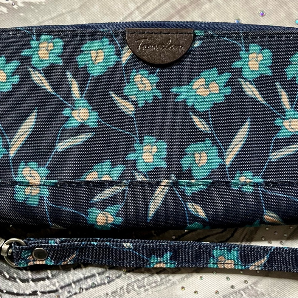 Travelon Floral RFID Zip Around Wallet